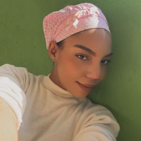 Dayane, Babá em Mateus Leme
