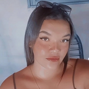 Natália, Babá em Pederneiras