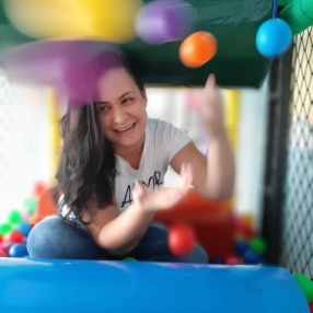 Stefany, Babá em Embu das Artes