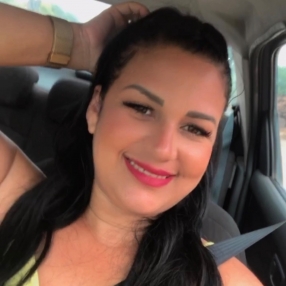 Gislaine, Babá em Viana