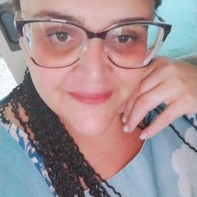 Roberta, Babá em Mairiporã