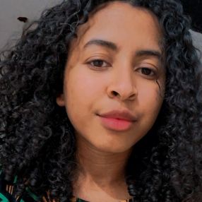 Sandra, Babá em Águas Lindas de Goiás
