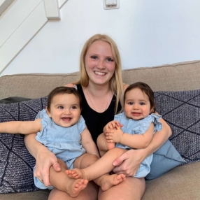 Katie, Babysitter à Fort Saskatchewan
