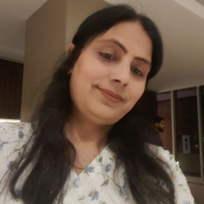 Rupinder, Babysitter in Laval