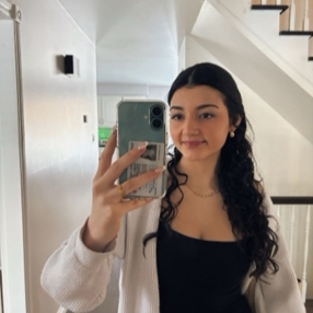 Alexandra, Babysitter à Pointe-Claire