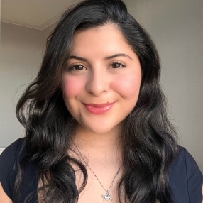 Valeria, Babysitter in Aurora