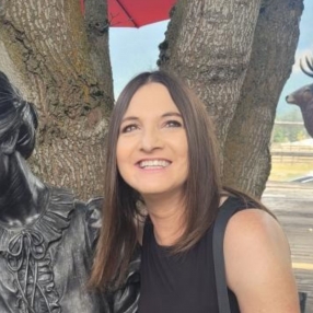 Lisa, Babysitter in Vernon