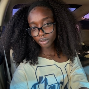 Kosi, Babysitter in Regina