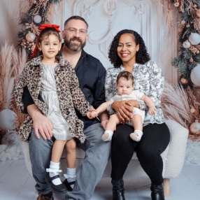 Riccola, Family in Calgary