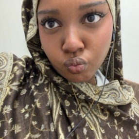 Nusra, Babysitter à Sherbrooke