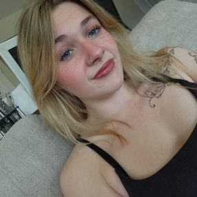 Christina, Babysitter in West Kelowna
