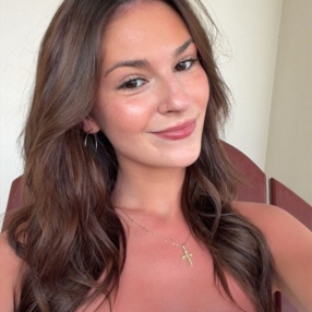 Amy, Babysitter in Longueuil