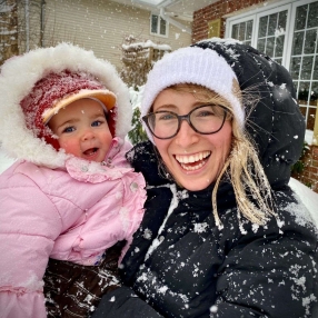 Alli, Famille à Bedford