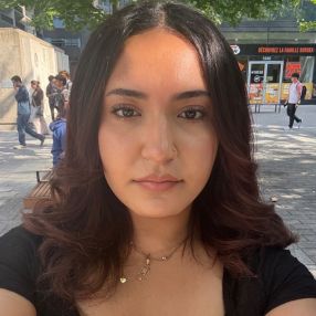 Mira, Babysitter à Montreal