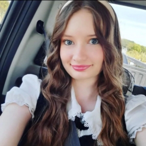 Tianna, Babysitter à Fort Erie
