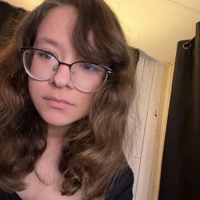 Tiana, Babysitter à Haldimand County