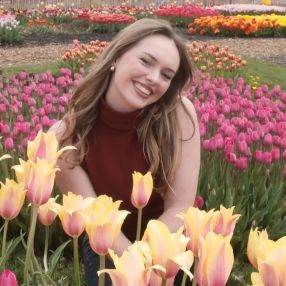 Alexandra, Babysitter in St. Catharines