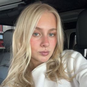 Karley, Babysitter in Scugog