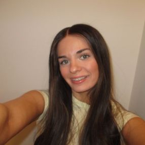 Kaytlyn, Babysitter à Halifax