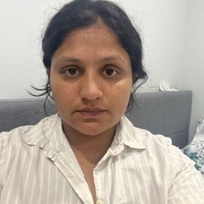 Harpreet, Babysitter in Kitchener