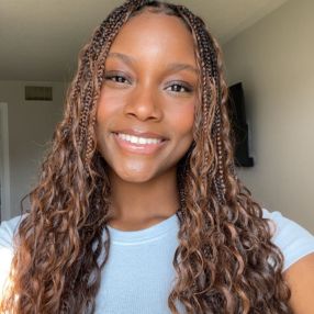 Imani, Babysitter in Whitby