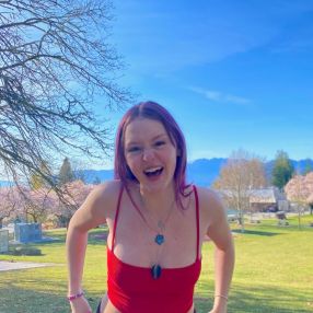 Katarina, Babysitter in Canmore
