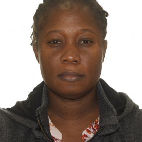 Gifty, Babysitter in Regina