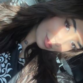 Sadaf, Babysitter in Surrey