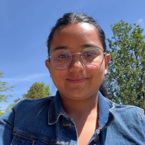 Asmita, Babysitter in North Vancouver