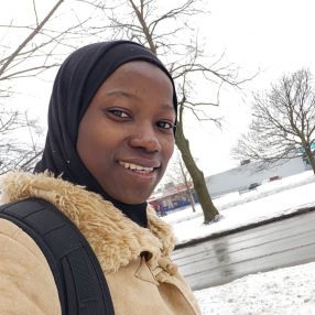 Bukky, Babysitter in Ajax