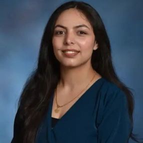 Mehak, Babysitter à Brampton