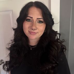 Taylor, Babysitter in Sylvan Lake