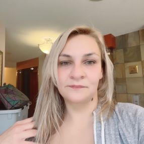 Robynn, Babysitter à Coquitlam