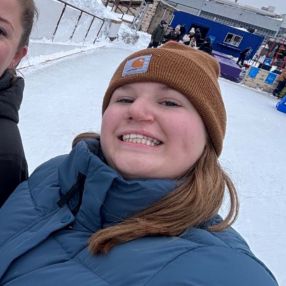 Kadence, Babysitter in Airdrie