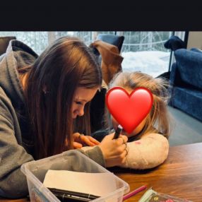 Delphine, Babysitter in Mascouche