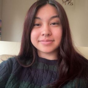 Indica, Babysitter in Calgary