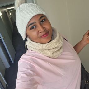 LAURELINE, Babysitter in Edmonton