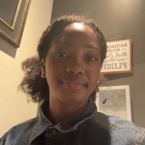 Maureena, Babysitter in Sainte-Sophie