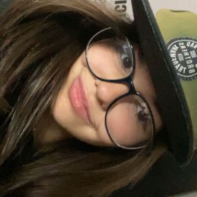 Britanny, Babysitter à Montréal-Est