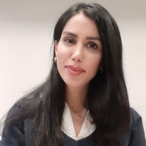 Farzaneh, Babysitter à Ottawa