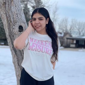 Jasmeen kaur, Babysitter à Lethbridge
