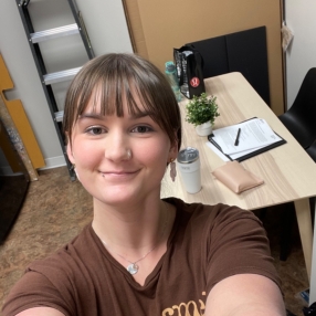 Julia, Babysitter in Saint-Jean-sur-Richelieu