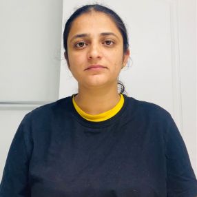 Shweta, Babysitter in Cornwall