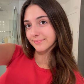 Juliet, Babysitter à Boucherville