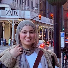 Haya, Babysitter in Halifax