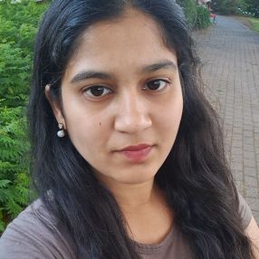 Harmanpreet, Babysitter à Spruce Grove