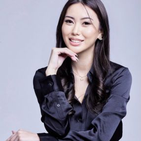 Celine, Babysitter in Markham