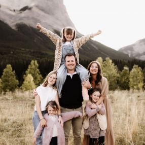 Heidi, Family in Canmore