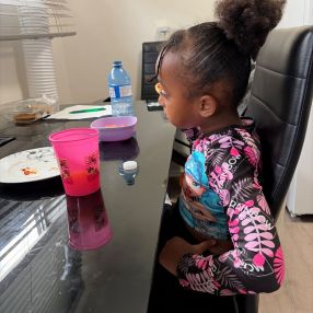Shanise, Family in London