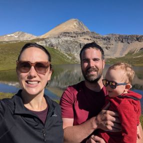 Rachelle, Family in Kelowna